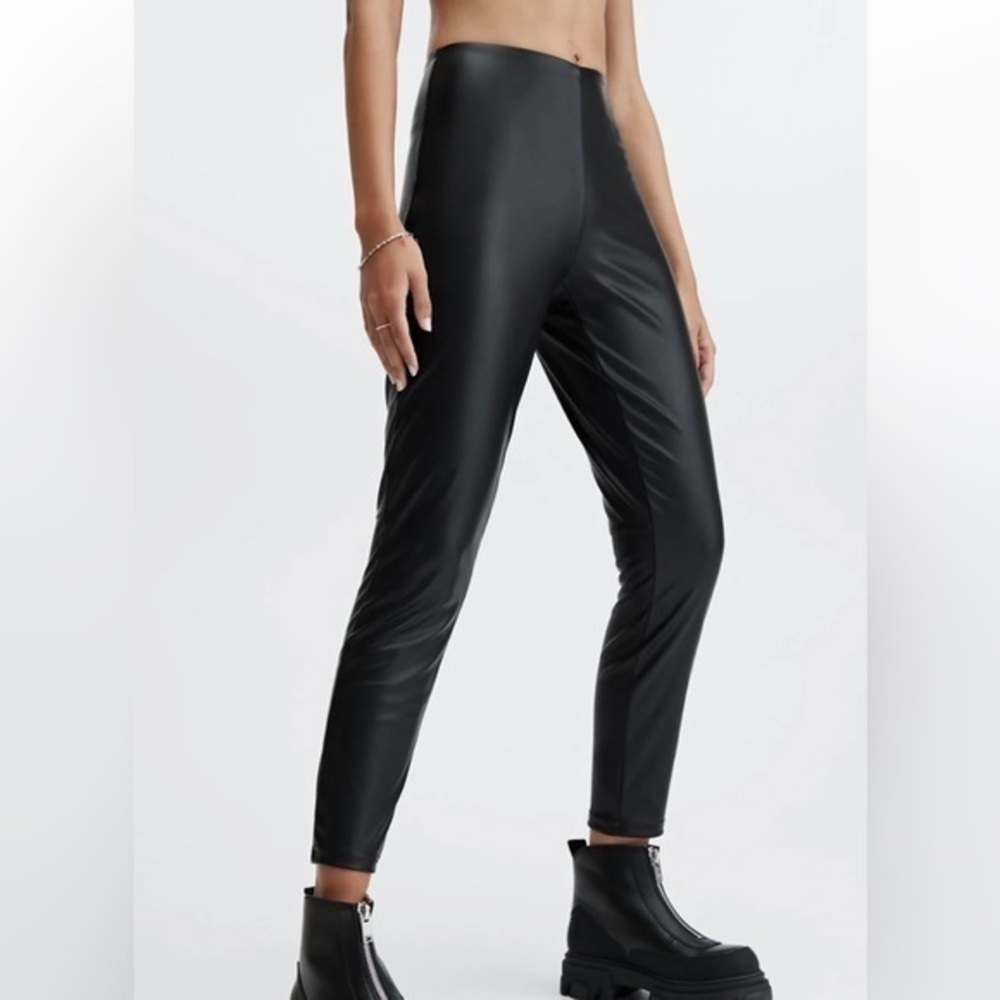 Fabletics black vegan leather high waisted leggings NWT size L